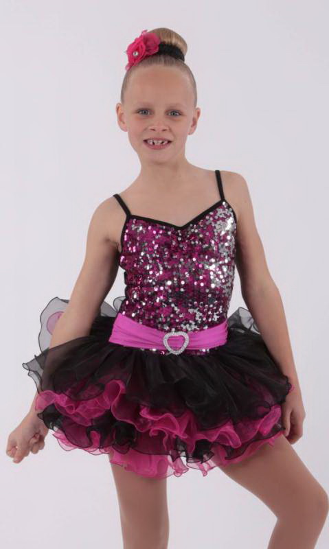 TAPPY TOES -  with black Dance Costume