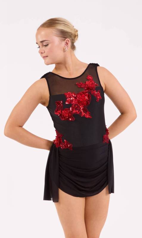 MARIANA + Hair Comb Dance Costume