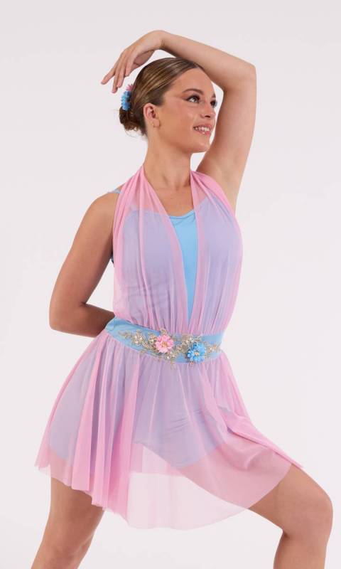 DAYLIGHT + Hair Flower Dance Costume