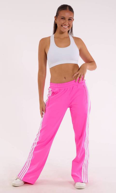 SHOCKING PINK + WHITE