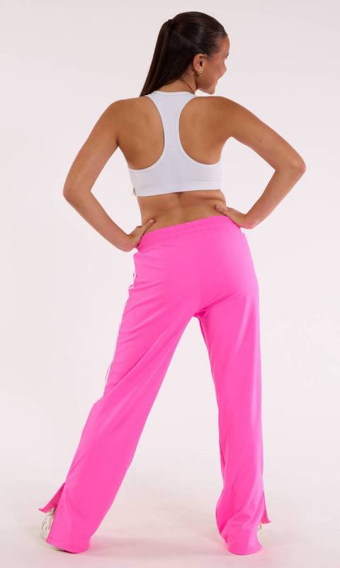 SHOCKING PINK + WHITE