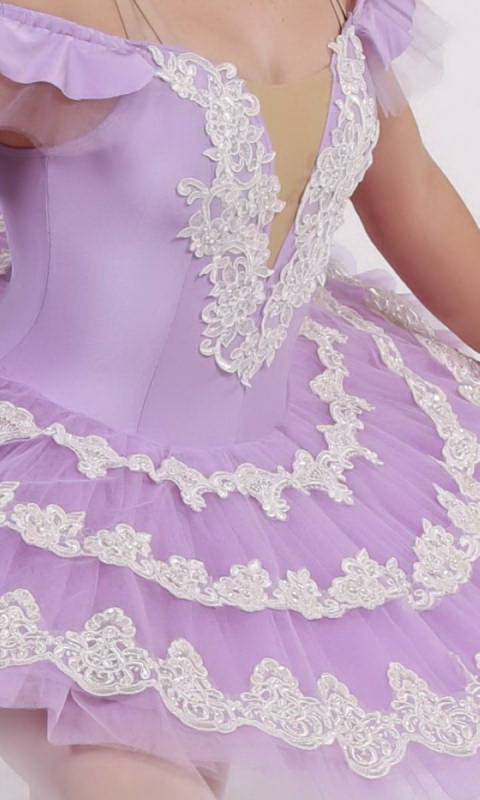 FRENCH LACE - Pancake tutu  - Mauve and white 