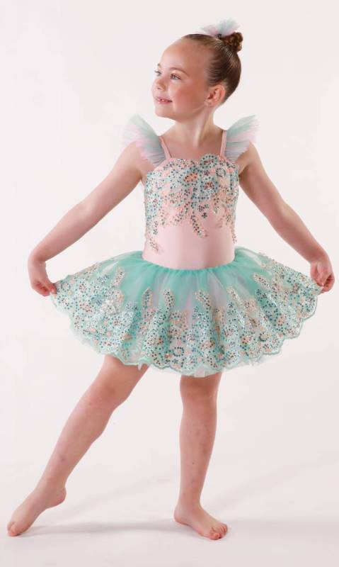 BEAUTIFUL DOLL + hair accessory  Dance Costume