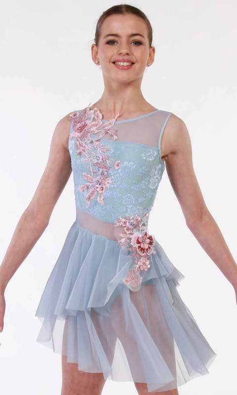 YOUNG AND BEAUTIFUL + hair accessory Dance Costume