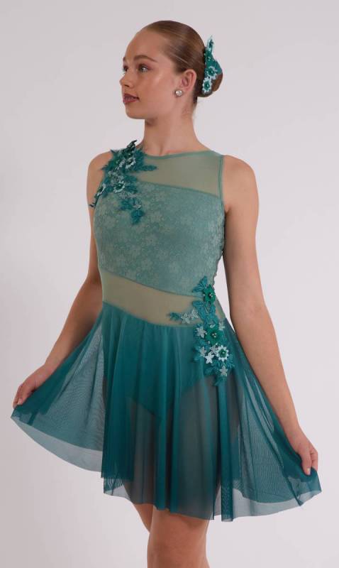 BLANK SPACE + Hair Accessory Dance Costume