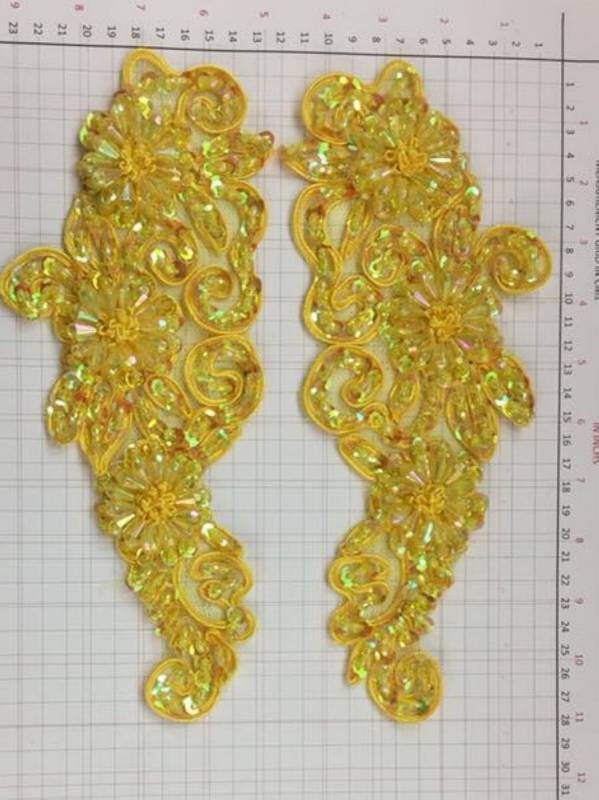 BEAD AND SEQUIN APPLIQUE - 2 piece mirrored set - Yellow